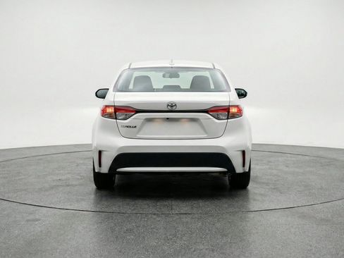 Used 2025 Toyota Corolla LE FWD image 7