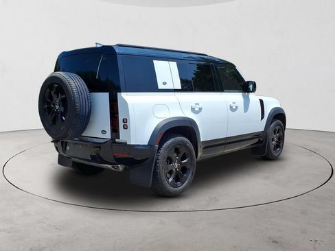 Used 2023 Land Rover Defender 110 X-Dynamic SE AWD/4WD image 5