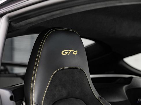 Used 2021 Porsche 718 Cayman GT4 RWD image 56