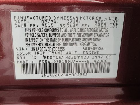 Used 2024 Nissan Sentra SV FWD image 33