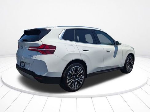 Used 2025 BMW X3 xDrive30 AWD/4WD image 3