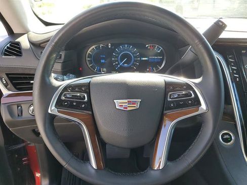 Used 2020 Cadillac Escalade Premium Luxury AWD/4WD image 57