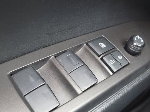 Used 2023 Toyota Camry LE w/ Convenience Package image 31