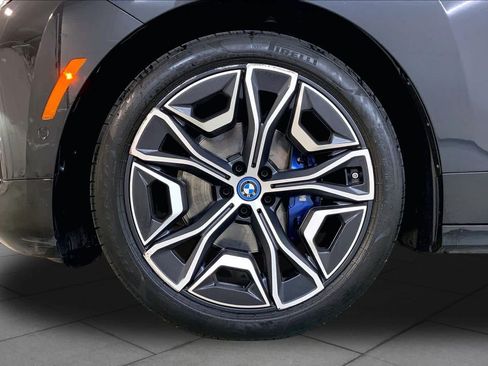 Used 2024 BMW iX M60 AWD/4WD image 10