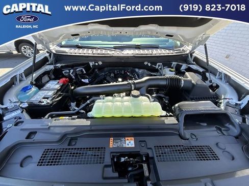 New 2026 Ford Expedition Active image 18