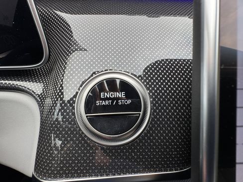 Used 2025 Mercedes-Benz S 63 AMG S image 29