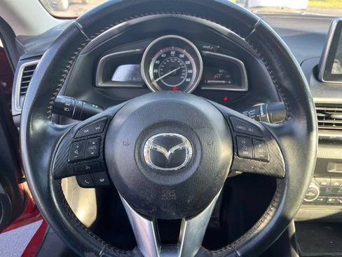 Used 2015 MAZDA MAZDA3 i Touring w/ Technology Package FWD image 16