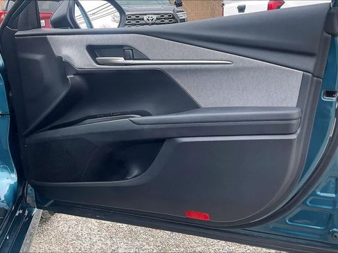 Used 2025 Toyota Camry LE image 22