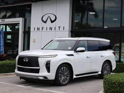Certified 2026 INFINITI QX80 Luxe w/ Cargo Package AWD/4WD image 1