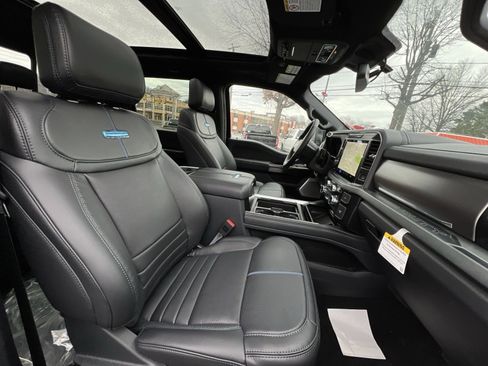 New 2026 Ford F250 Platinum image 26