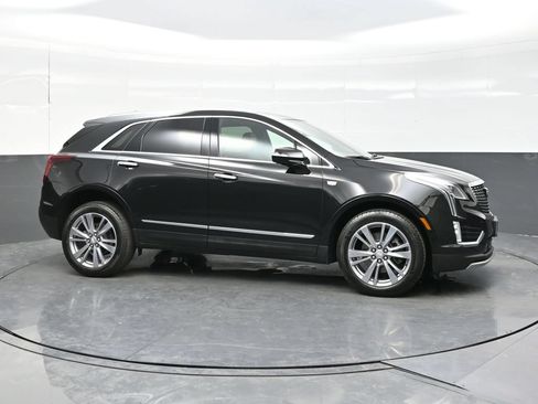 Certified 2024 Cadillac XT5 Premium Luxury AWD/4WD image 8