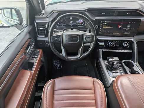 Used 2023 GMC Sierra 1500 Denali Ultimate AWD/4WD image 19