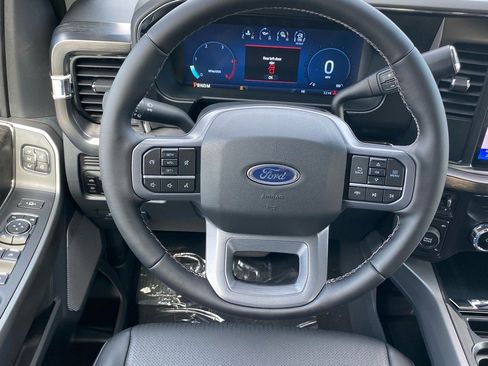 New 2026 Ford F250 Lariat w/ Chrome Package image 7