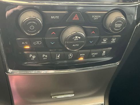 Used 2021 Jeep Grand Cherokee Limited w/ Quick Order Package 28K 80th AWD/4WD image 19