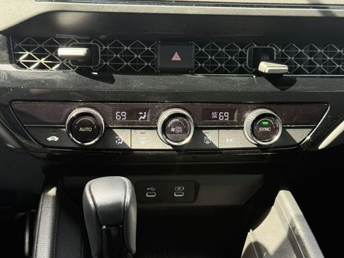 Used 2023 Honda Accord Sport image 16