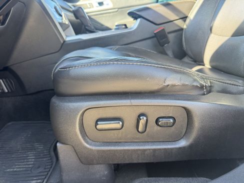 Used 2014 Ford Explorer Sport w/ Equipment Group 401A image 12