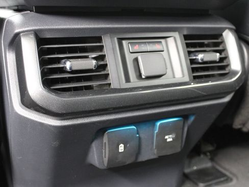 Used 2023 Ford F150 Lariat w/ Equipment Group 502A High AWD/4WD image 18