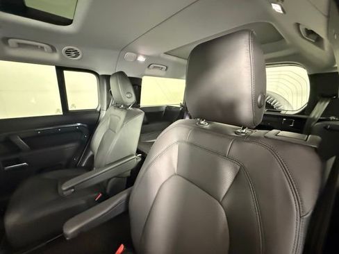 New 2025 Land Rover Defender 130 S image 25