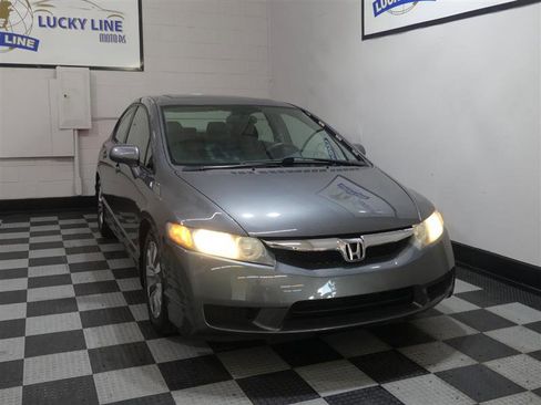 Used 2010 Honda Civic EX image 5