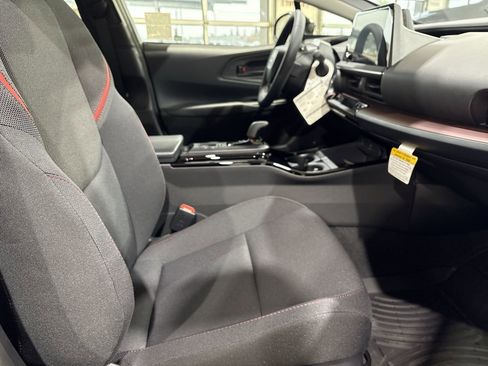 New 2026 Toyota Prius Plug-In Hybrid image 25