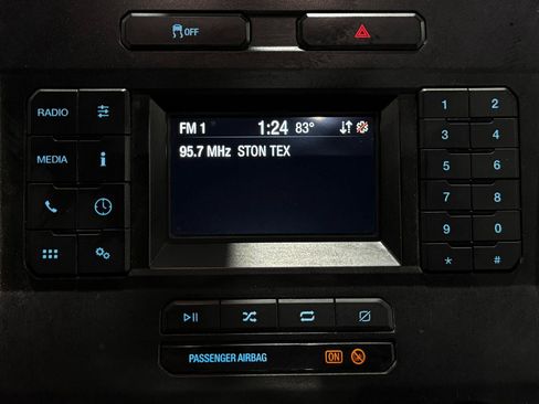 Used 2020 Ford F350 XL w/ Power Equipment Group RWD image 4