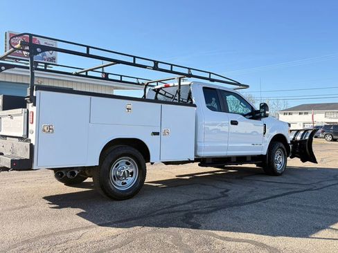 Used 2017 Ford F350 XL image 5