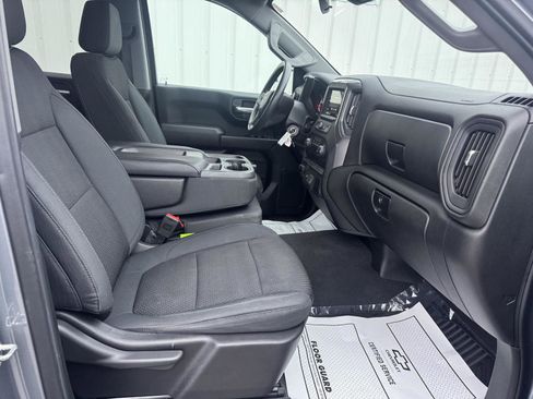 Used 2019 Chevrolet Silverado 1500 Custom image 17