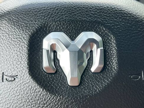 Used 2025 RAM 2500 Laramie AWD/4WD image 53