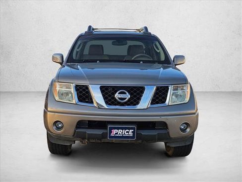 Used 2005 Nissan Frontier LE w/ (H03) Rockford Fosgate Pkg RWD image 2