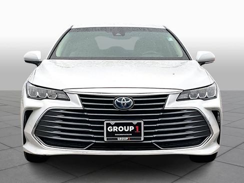 Used 2021 Toyota Avalon XLE w/ Carpet Mat Package (TMS) image 3