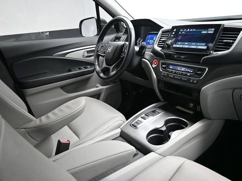 Used 2021 Honda Pilot Special Edition image 16