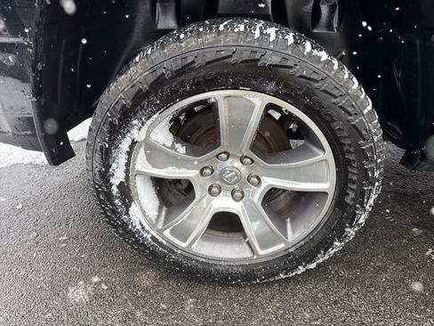 Used 2020 RAM 1500 Sport w/ Level 2 Equipment Goup w/2_L image 11