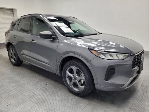 Used 2024 Ford Escape ST-Line image 11