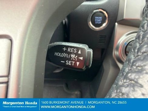 Used 2022 Toyota 4Runner Limited AWD/4WD image 20