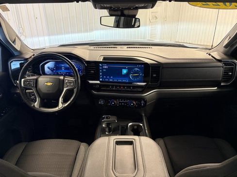 Used 2022 Chevrolet Silverado 1500 LT image 22