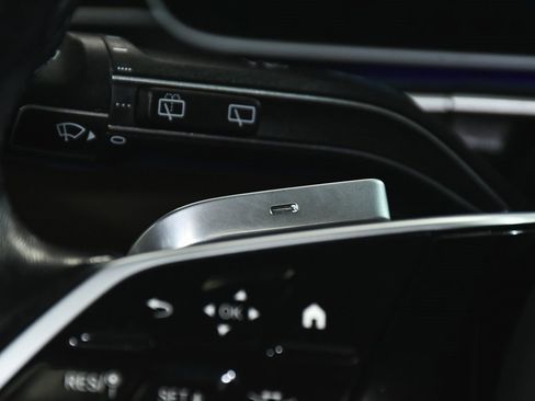 Used 2025 Mercedes-Benz GLS 450 GLS 450 image 44