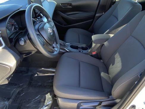 Certified 2025 Toyota Corolla LE image 26