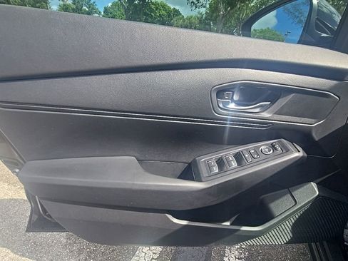 Used 2023 Honda Accord LX image 12