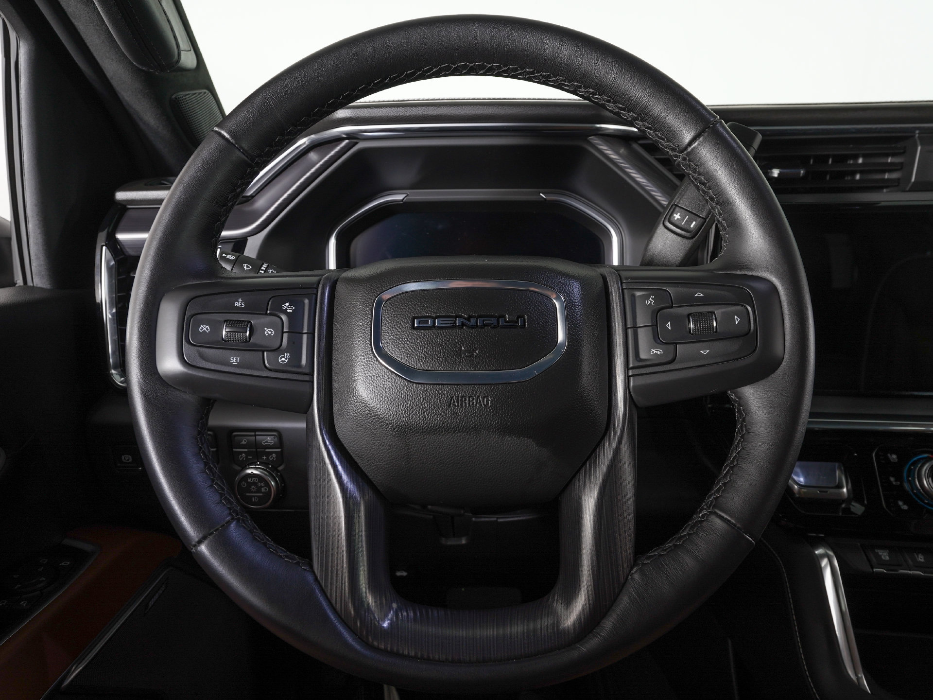 Used 2026 GMC Sierra 2500 Denali Ultimate AWD/4WD image 20