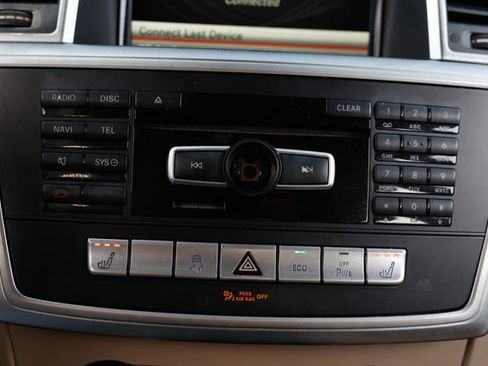 Used 2016 Mercedes-Benz GL 450 4MATIC image 35