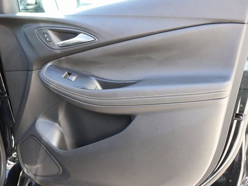 Used 2024 Buick Encore GX Sport Touring image 8