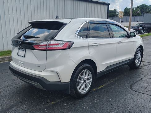 Used 2024 Ford Edge SEL w/ Convenience Package AWD/4WD image 5
