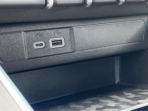 New 2025 Chevrolet Colorado W/T image 10