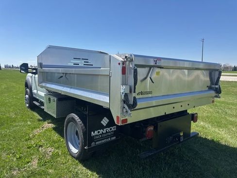 New 2026 Ford F550 4x4 Regular Cab Super Duty image 7