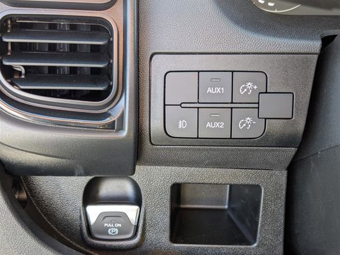 New 2025 RAM ProMaster 1500 w/ Premium Convenience Group image 17