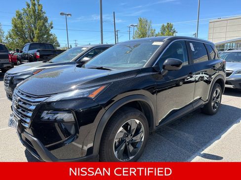 Certified 2025 Nissan Rogue SV AWD/4WD image 1