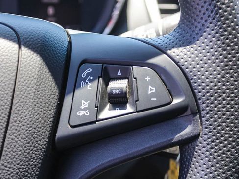 Used 2018 Chevrolet Trax LS AWD/4WD image 32