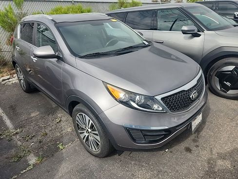 Used 2016 Kia Sportage EX FWD image 1