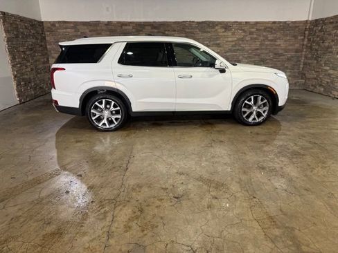 Used 2022 Hyundai Palisade SEL w/ Premium Package AWD/4WD image 4