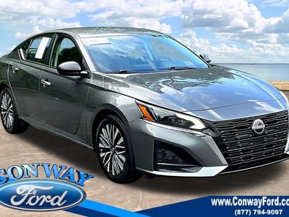 Used 2024 Nissan Altima 2.5 SV